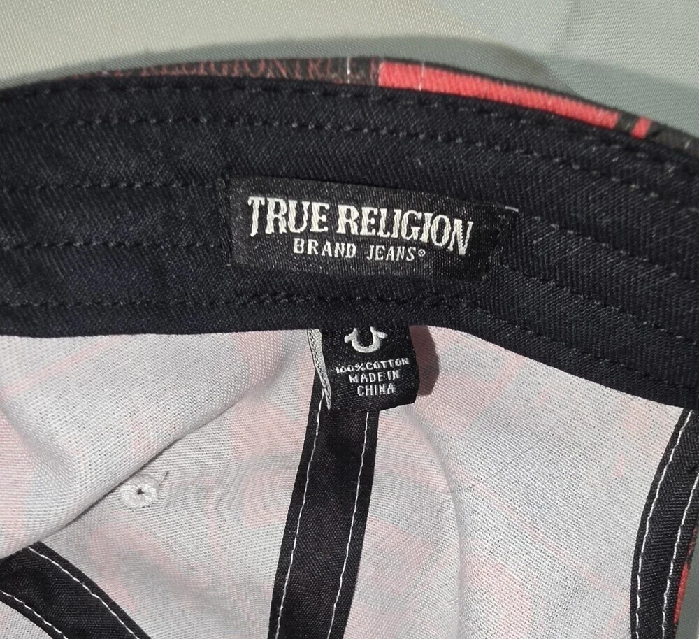 True Religion Men's Cap with Back Strap In Red and Black Adjustable Sku 0204